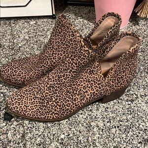 Lucky Brand Brown Ankle Booties with Suede Finish